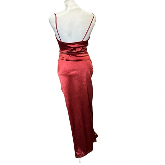 Windsor Lola High Slit Satin Dress size small, burgundy - Picture 5 of 9